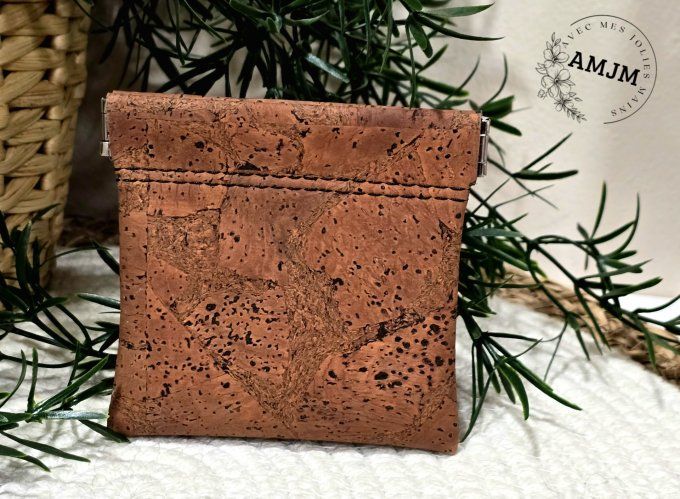 Porte monnaie en liège gravé "Arbre de vie"