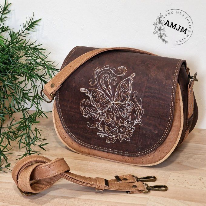 Sac Kindslay et sa broderie papillon