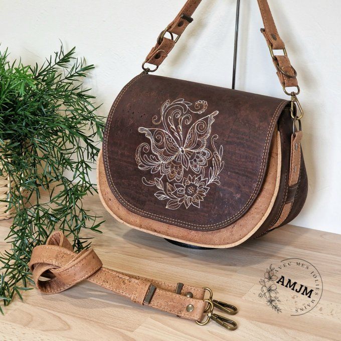 Sac Kindslay et sa broderie papillon