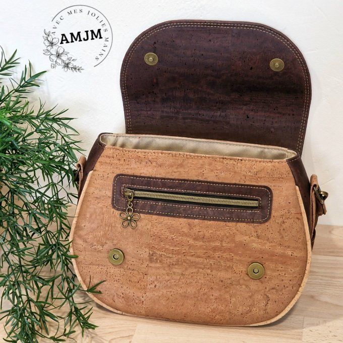 Sac Kindslay et sa broderie papillon