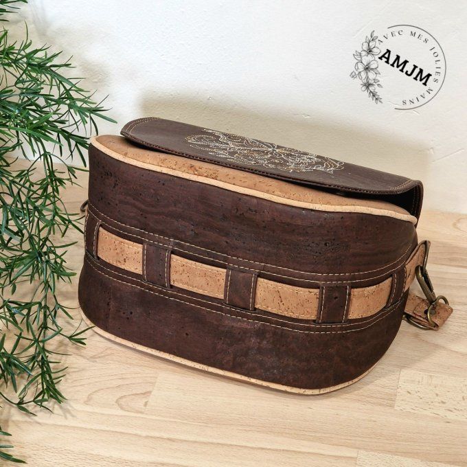 Sac Kindslay et sa broderie papillon