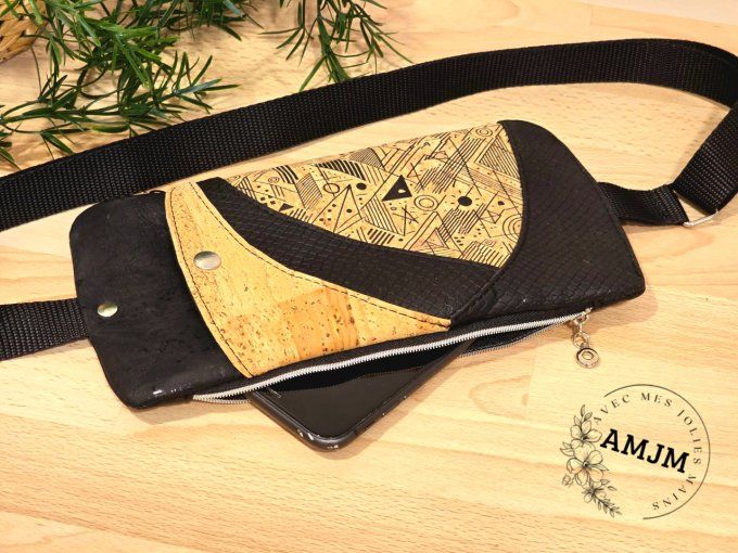 Pochette Seawood en liège motifs géométriques