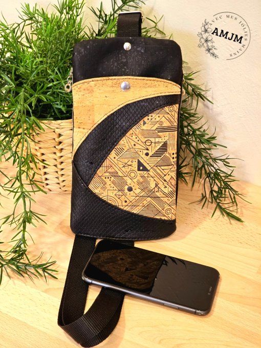 Pochette Seawood en liège motifs géométriques