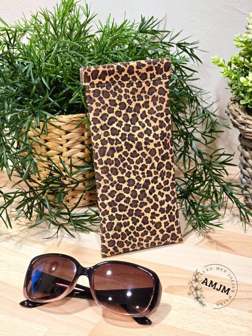 Étui à lunettes en liège imprimé léopard 