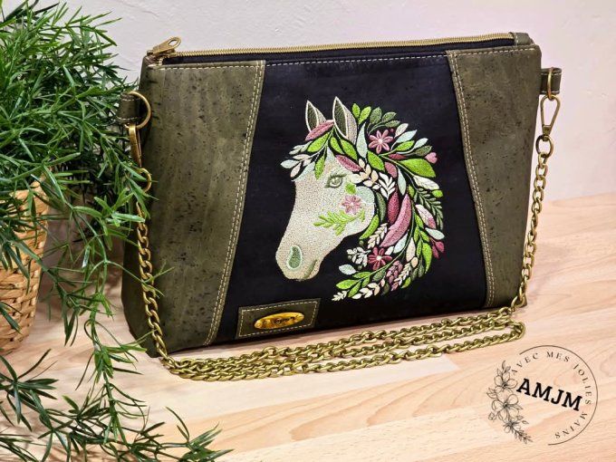 Sac Sunshine et sa broderie cheval