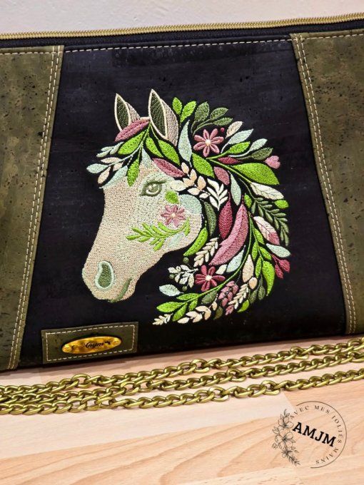 Sac Sunshine et sa broderie cheval