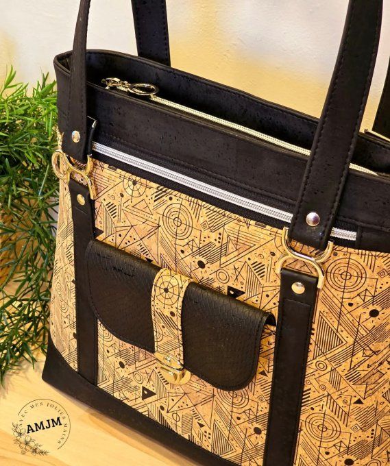 Sac Parvati en liège imprimé et liège noir