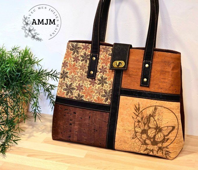 Sac Magnolia en liège et sa jolie gravure laser