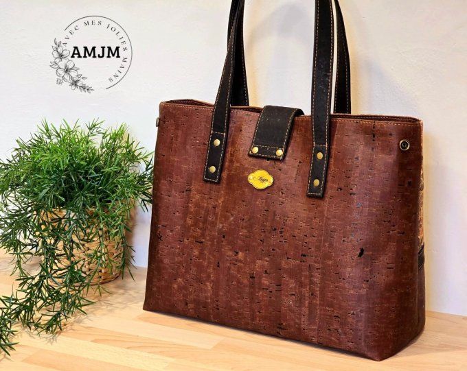 Sac Magnolia en liège et sa jolie gravure laser