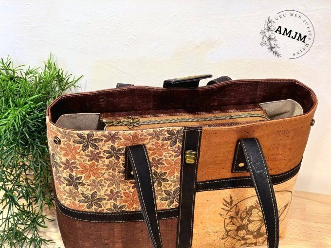 Sac Magnolia en liège et sa jolie gravure laser