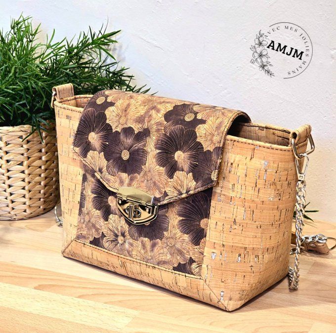 Sac Oma en liège fleuri et liège naturel éclats argentés