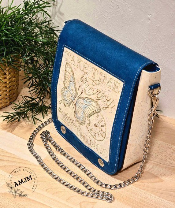 Sac Astraé et sa jolie broderie